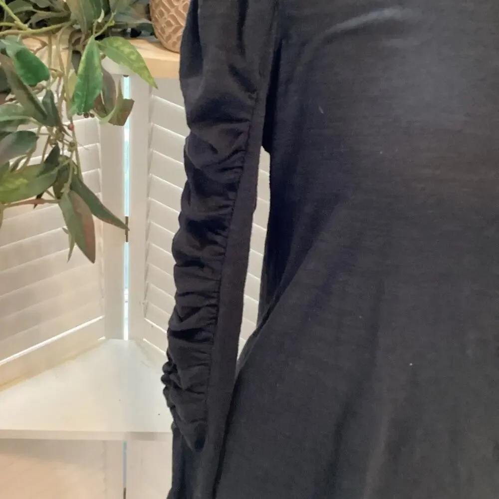 WE THE FREE SYNCHED SLEEVE BLACK LONG SLEEVE BLOUSE SIZE SMALL 1252 - Picture 4 of 9